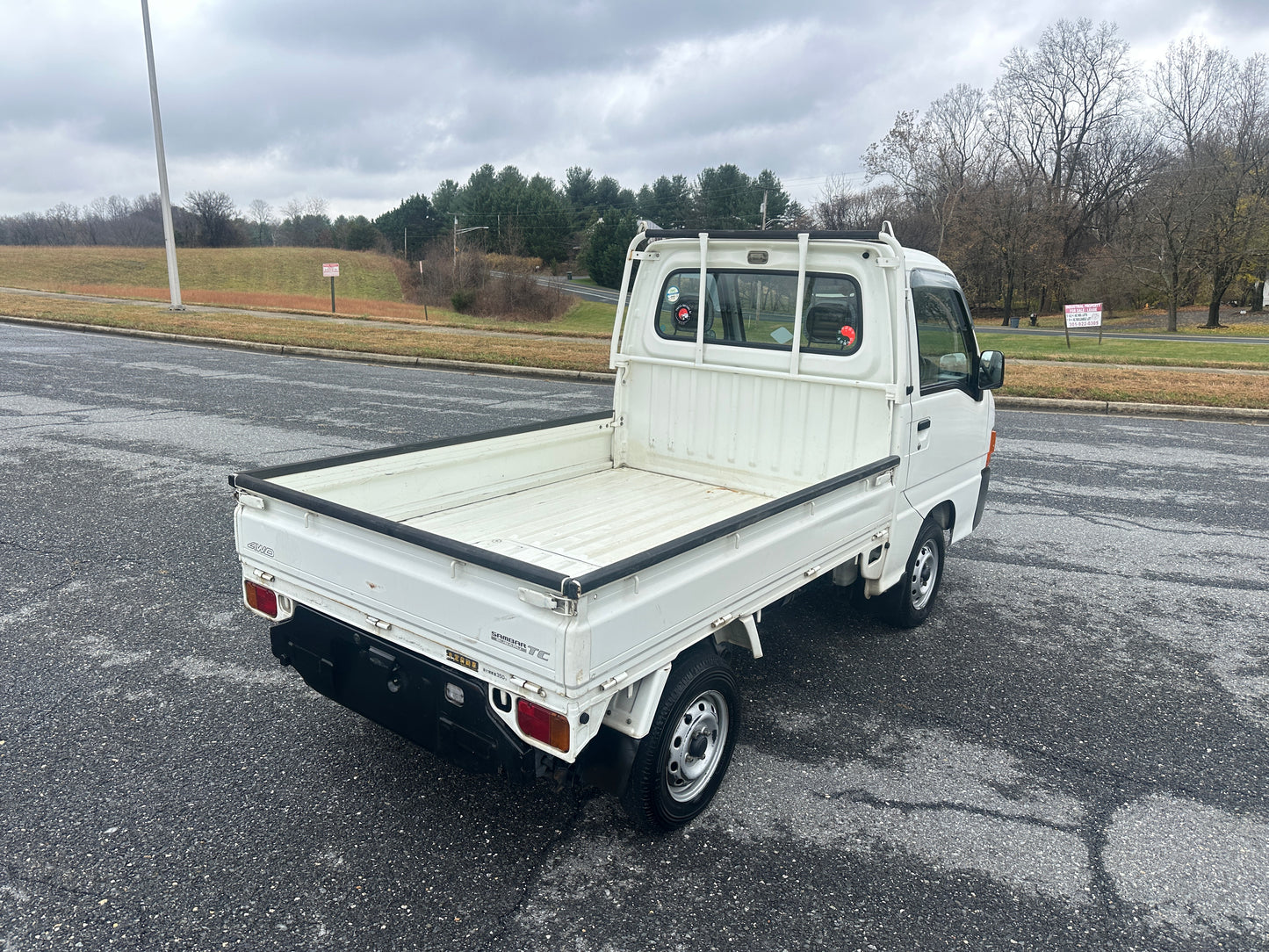 1999 SUBARU SAMBAR 4WD - FUEL INJECTED - A/C - ONLY 29K MILES — LOT#681