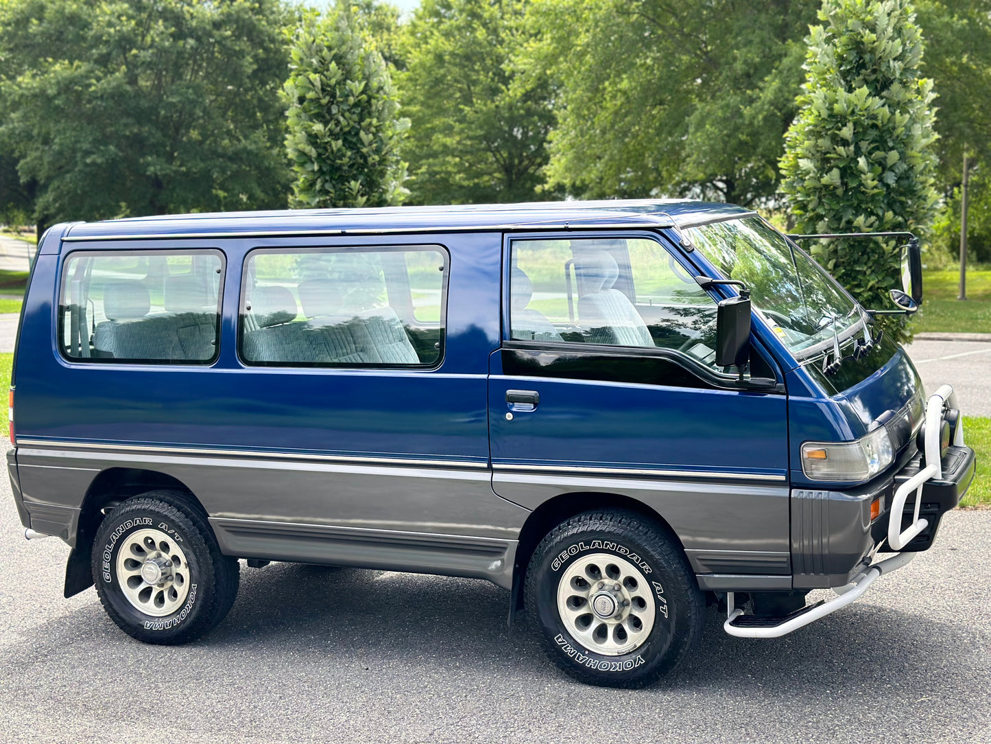 1995 MITSUBISHI DELICA STAR WAGON 4WD P25W