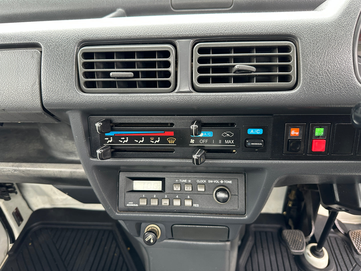 1998 HONDA ACTY ATTACK 4WD - DIFF LOCK - A/C — LOT#802