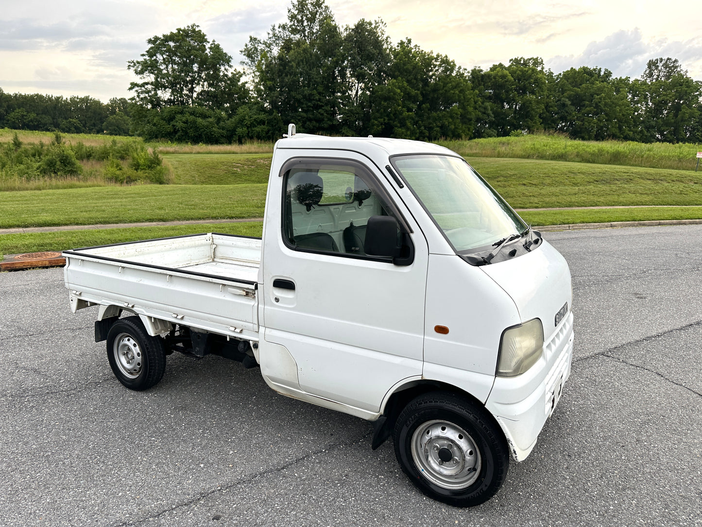 2000 SUZUKI CARRY 4WD - A/C - FUEL INJECTION