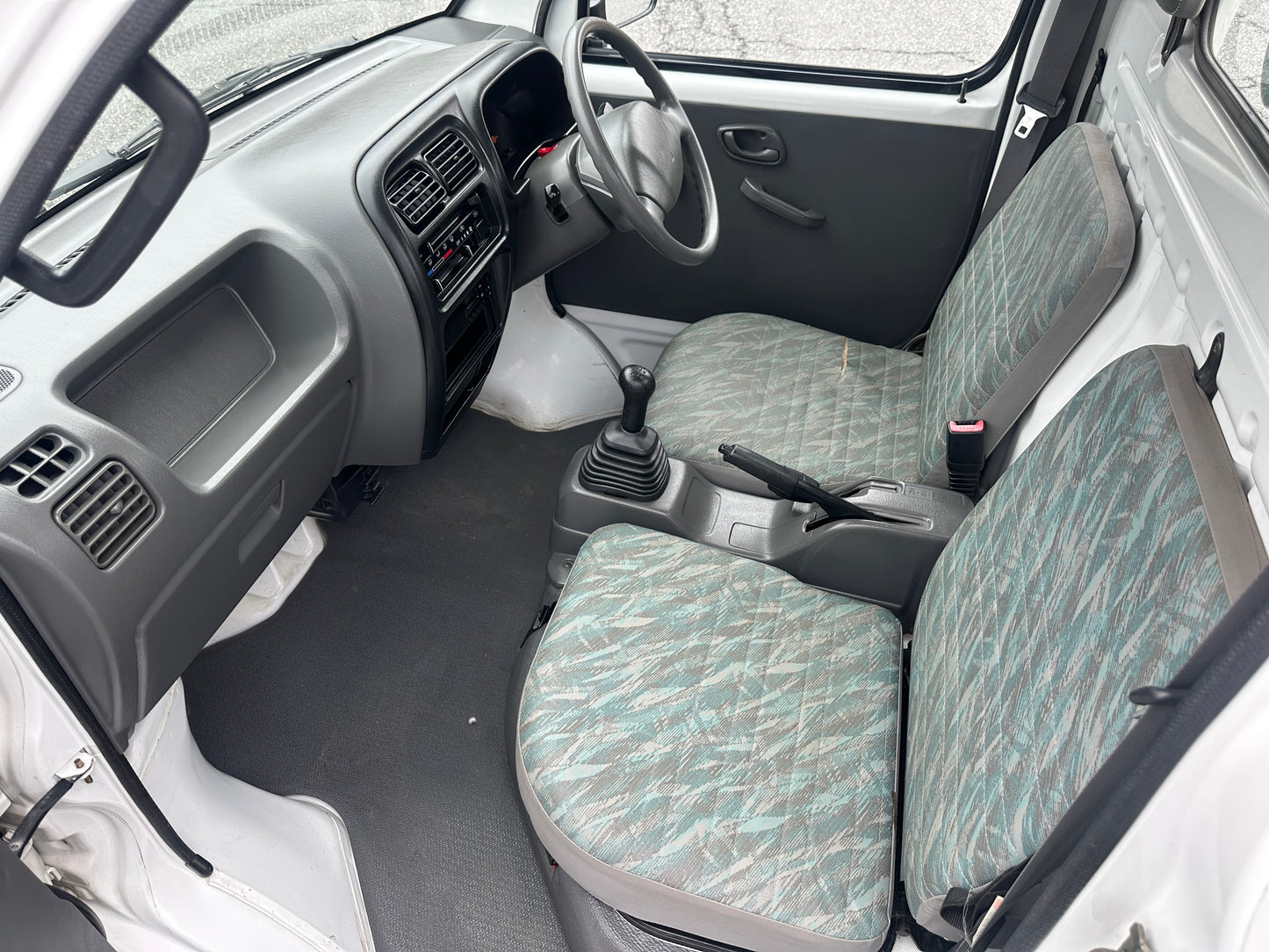 1999 SUZUKI CARRY -4WD -FUEL INJECTED -2 SPEED TRANSFER-CASE -26k MILES — LOT#680