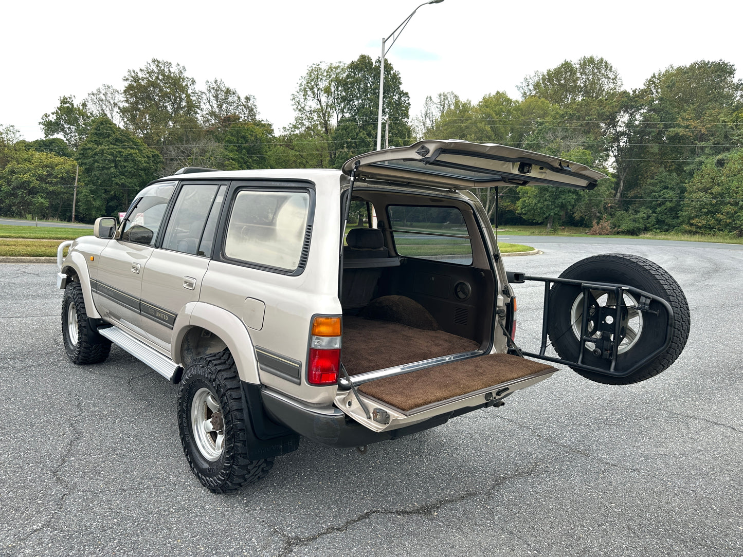 1992 Toyota Land Cruiser HDJ81 VX Limited - 4WD - TURBO DIESEL — LOT#657