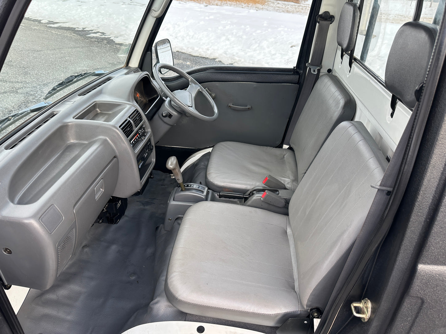1998 SUBARU SAMBAR SPECIAL 4WD - AUTOMATIC TRANSMISSION - A/C - FUEL INJECTION — LOT#776