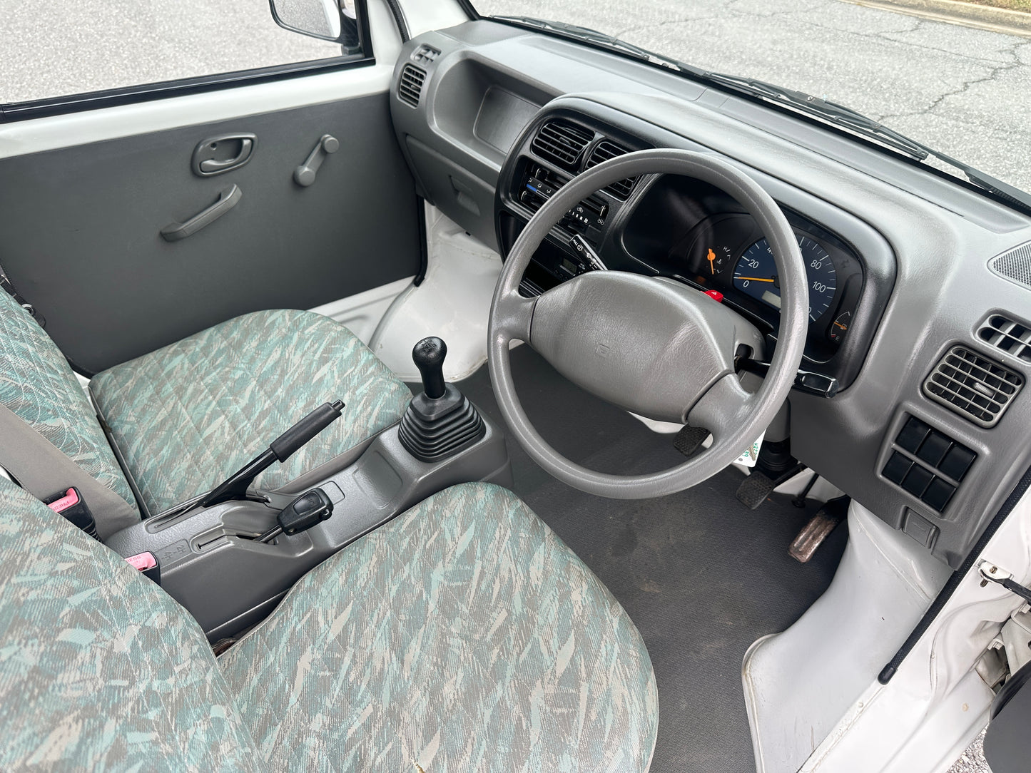 1999 SUZUKI CARRY -4WD -FUEL INJECTED -2 SPEED TRANSFER-CASE -26k MILES — LOT#680