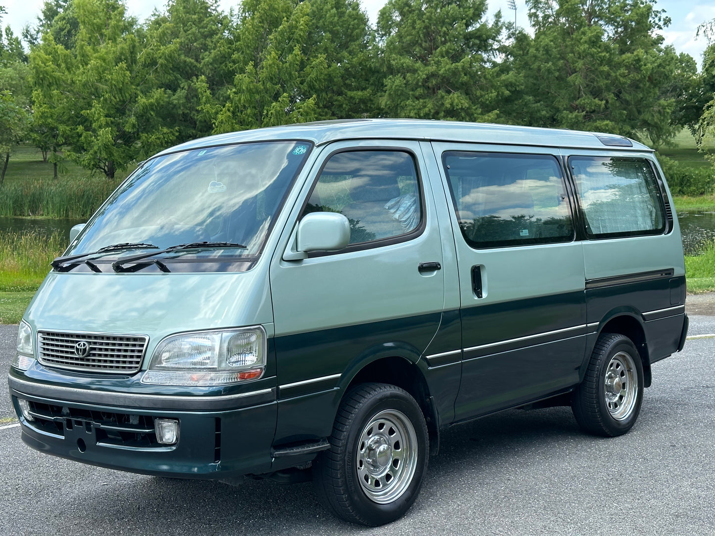 1996 TOYOTA HIACE SUPER CUSTOM G KZH106