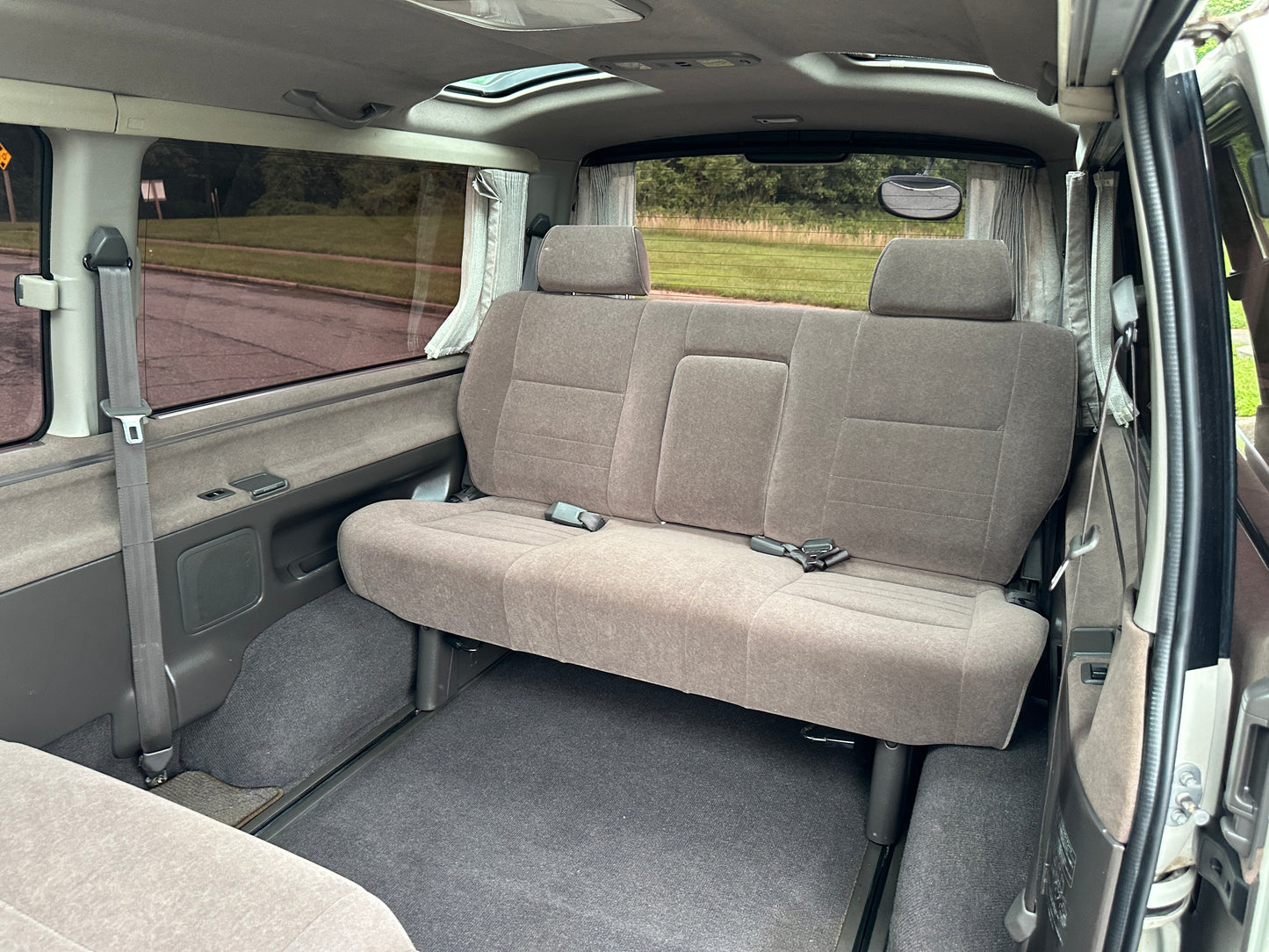 2000 TOYOTA HIACE SUPER CUSTOM LIVING SALOON EX 4WD — INTERCOOLER TURBO DIESEL