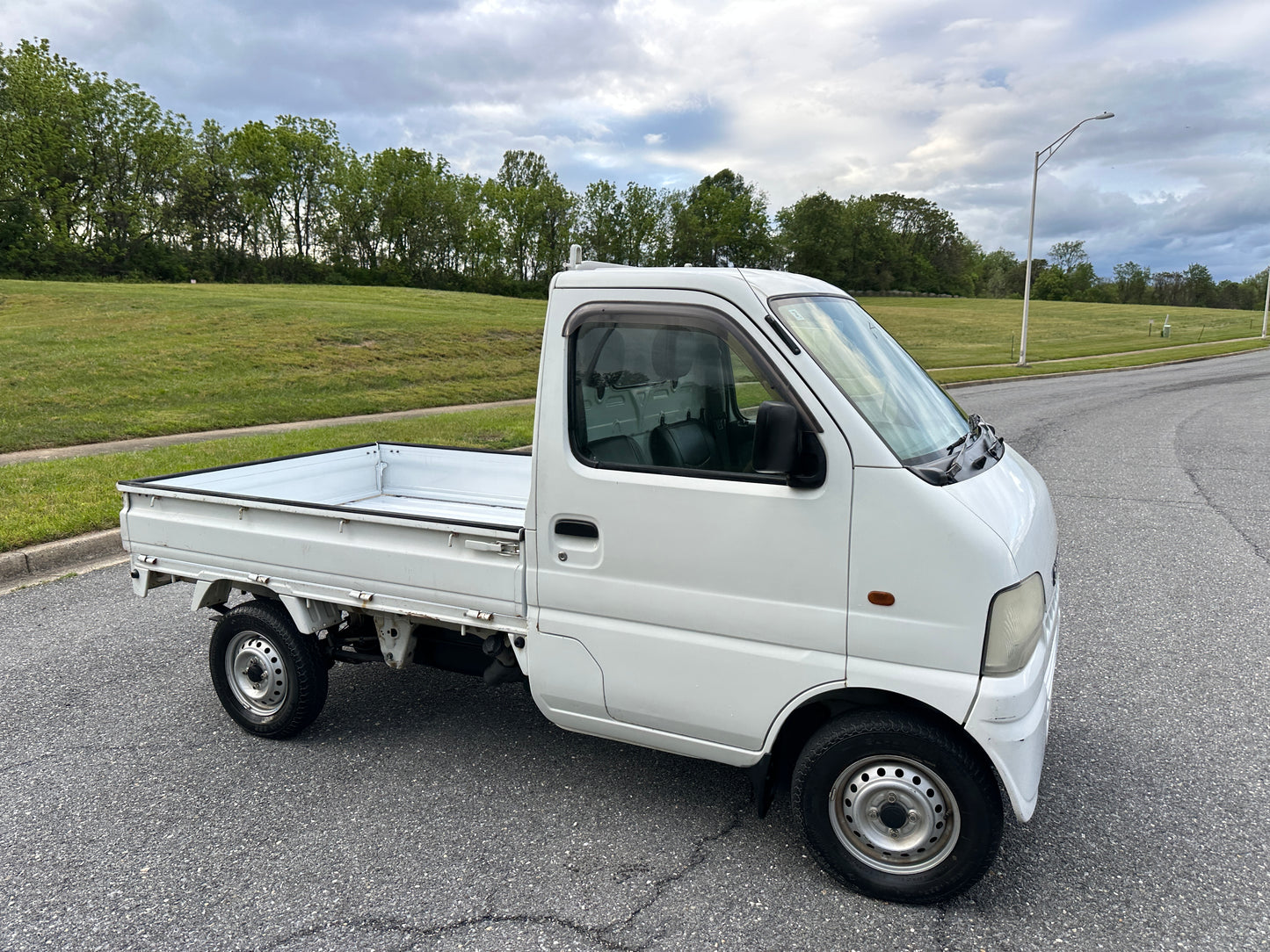 2001 SUZUKI CARRY 4WD - FUEL INJECTION - AIRBAGS - A/C — LOT#877