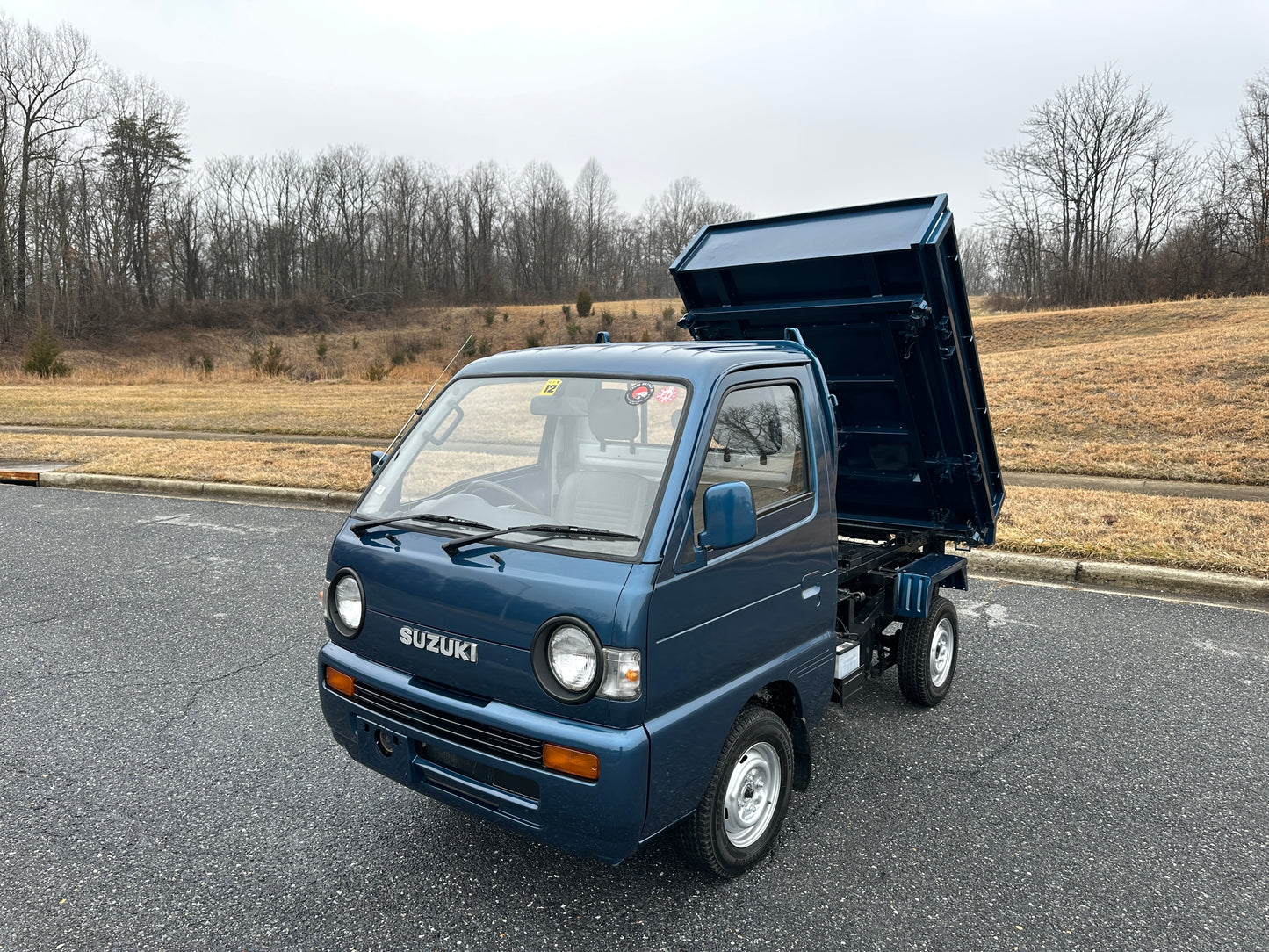 1992 SUZUKI CARRY 3-WAY DUMP 4WD — LOT#835