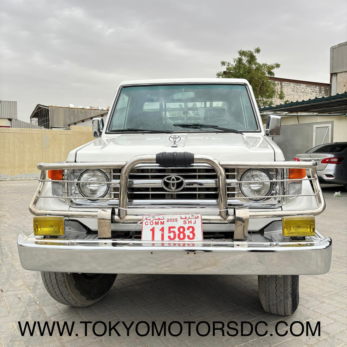 2001 TOYOTA LAND CRUISER LX FZJ79 PICKUP 4WD - “GCC SPEC” - 5 SPEED MANUAL - DUAL FUEL TANKS - FUEL INJECTION
