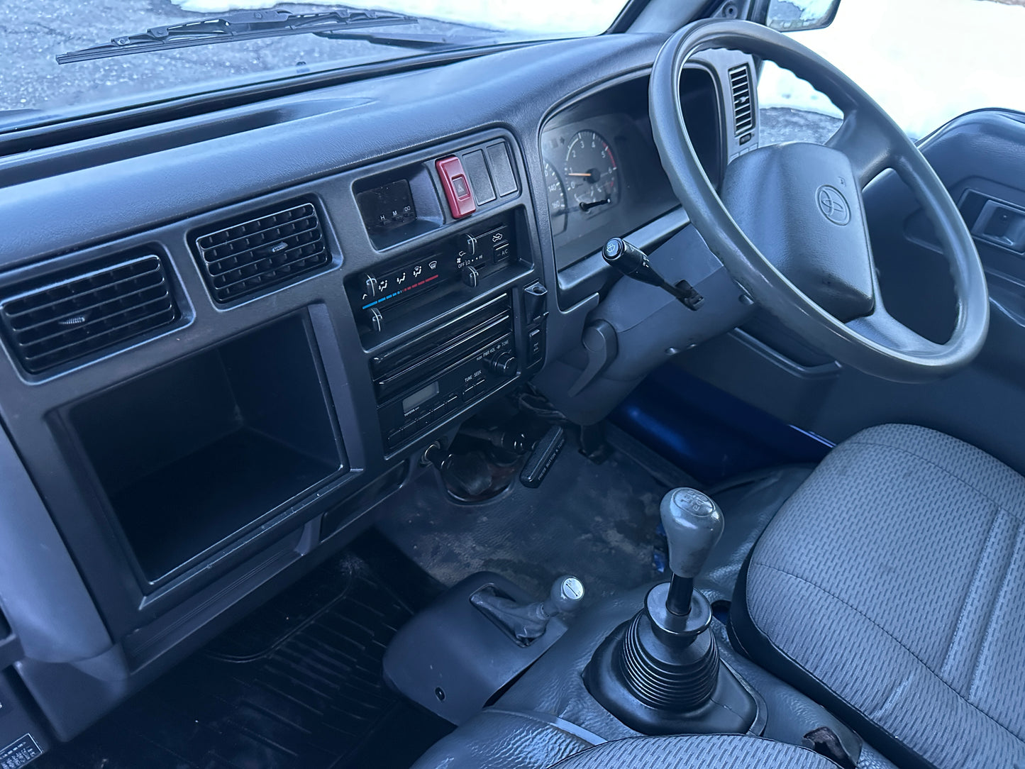 2000 TOYOTA TOYOACE LY162 DOUBLE-CAB - 4WD - DIESEL — LOT#775