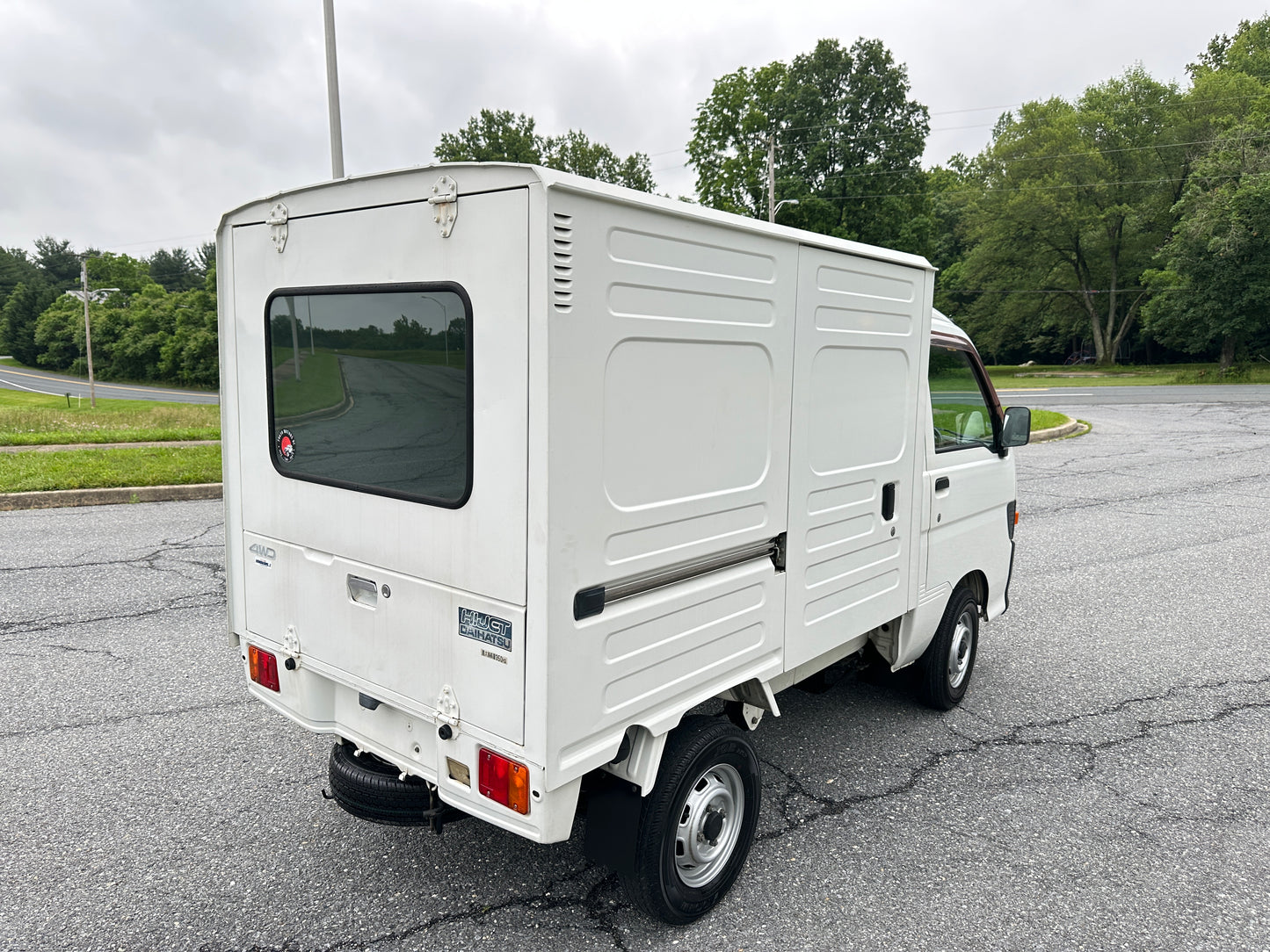 1998 DAIHATSU HIJET CARGO 4WD - A/C
