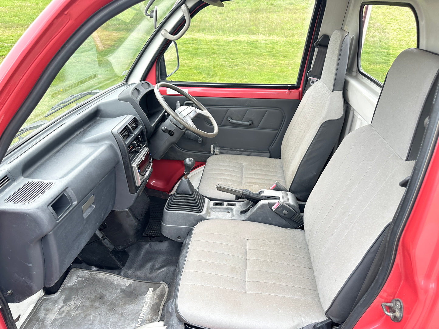 1994 MITSUBISHI MINICAB V-U42T