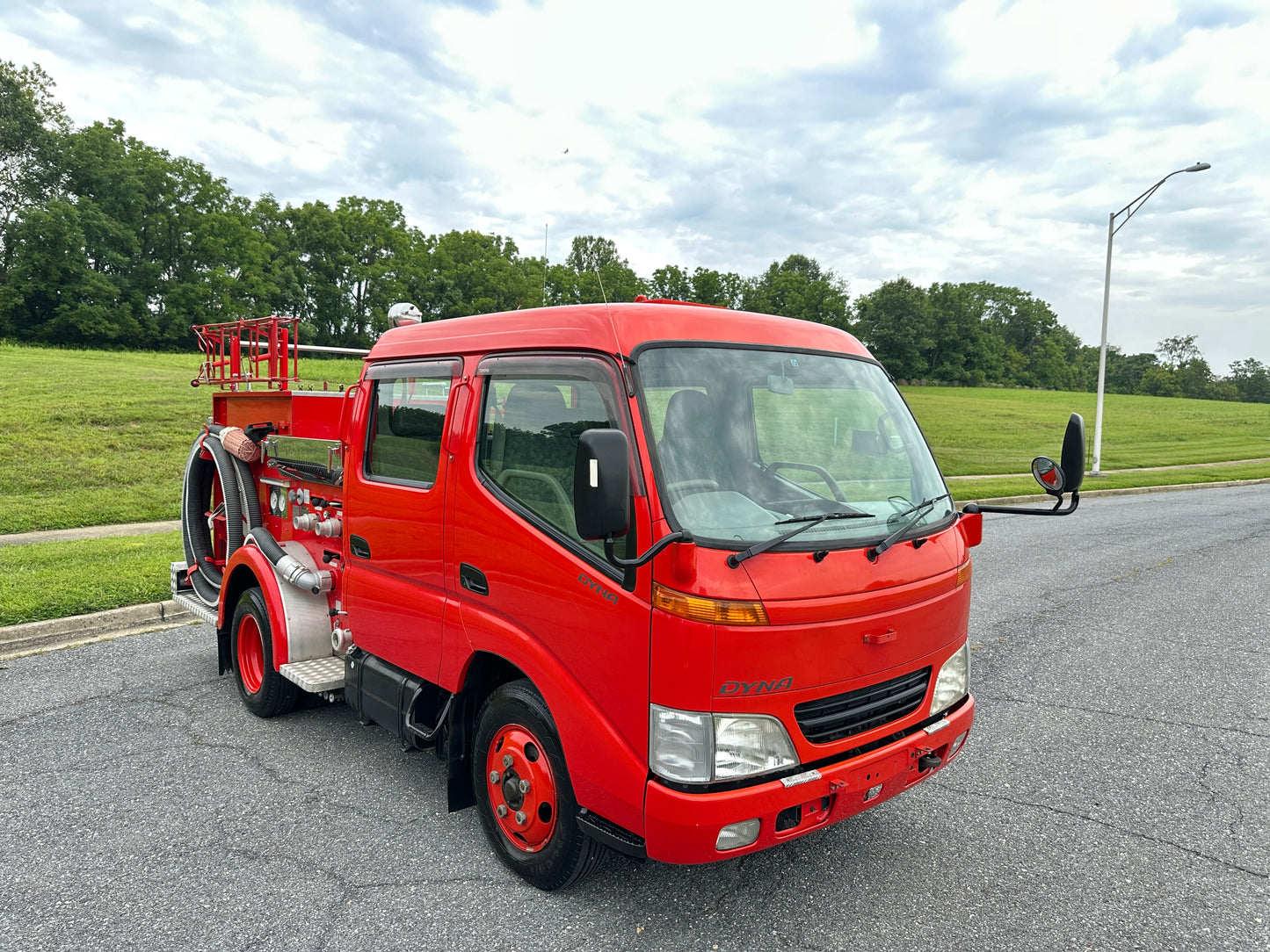 1999 TOYOTA DYNA JAPANESE FIRE TRUCK - DIESEL - 6,528 MILES — LOT#855