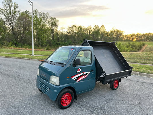 2000 SUZUKI CARRY 3-WAY DUMP TRUCK - 4WD - FUEL INJECTED- A/C - CUSTOM PAINTED — LOT#774