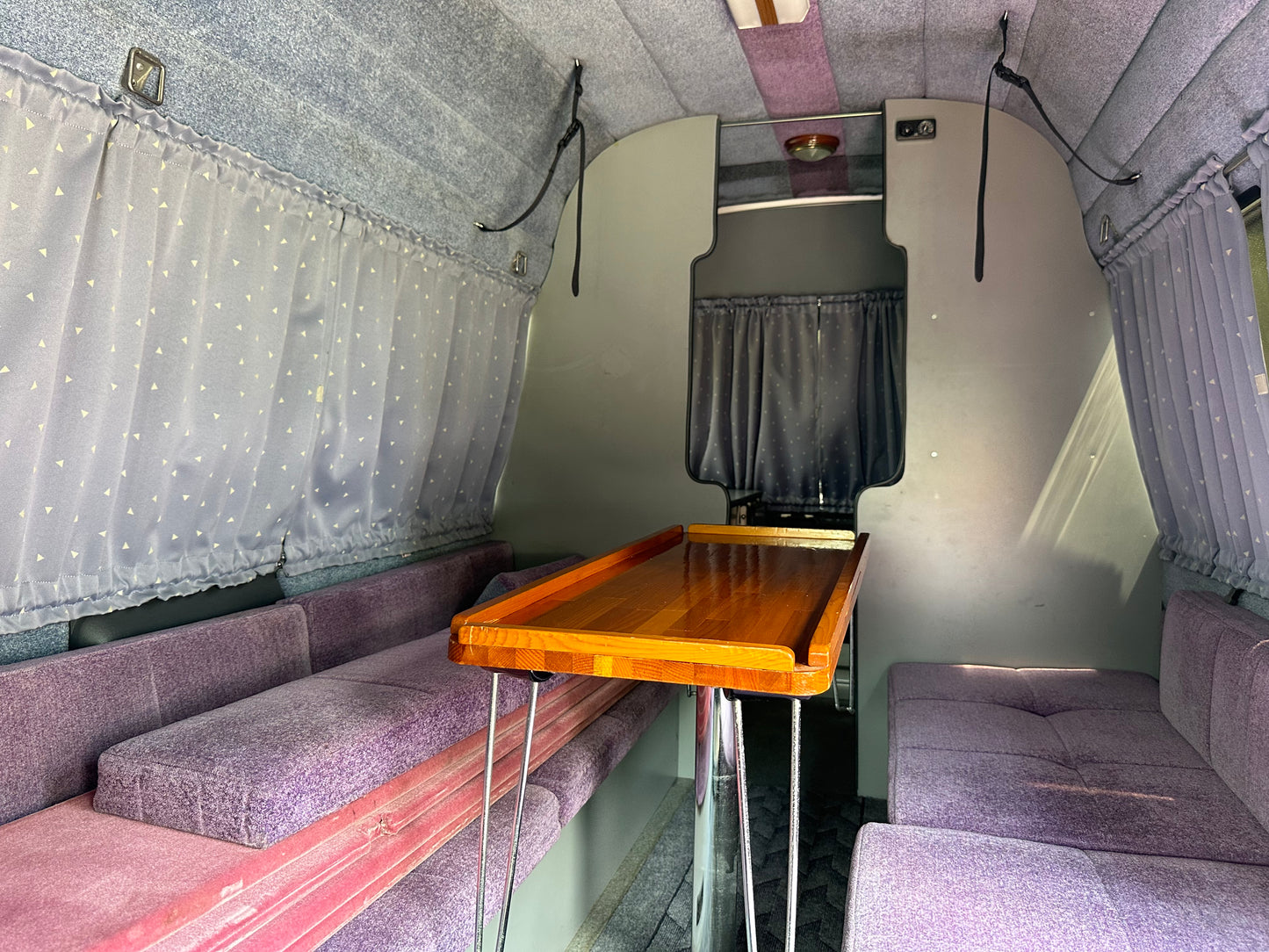 1997 TOYOTA HIACE SUPER CUSTOM CAMPER KZH138