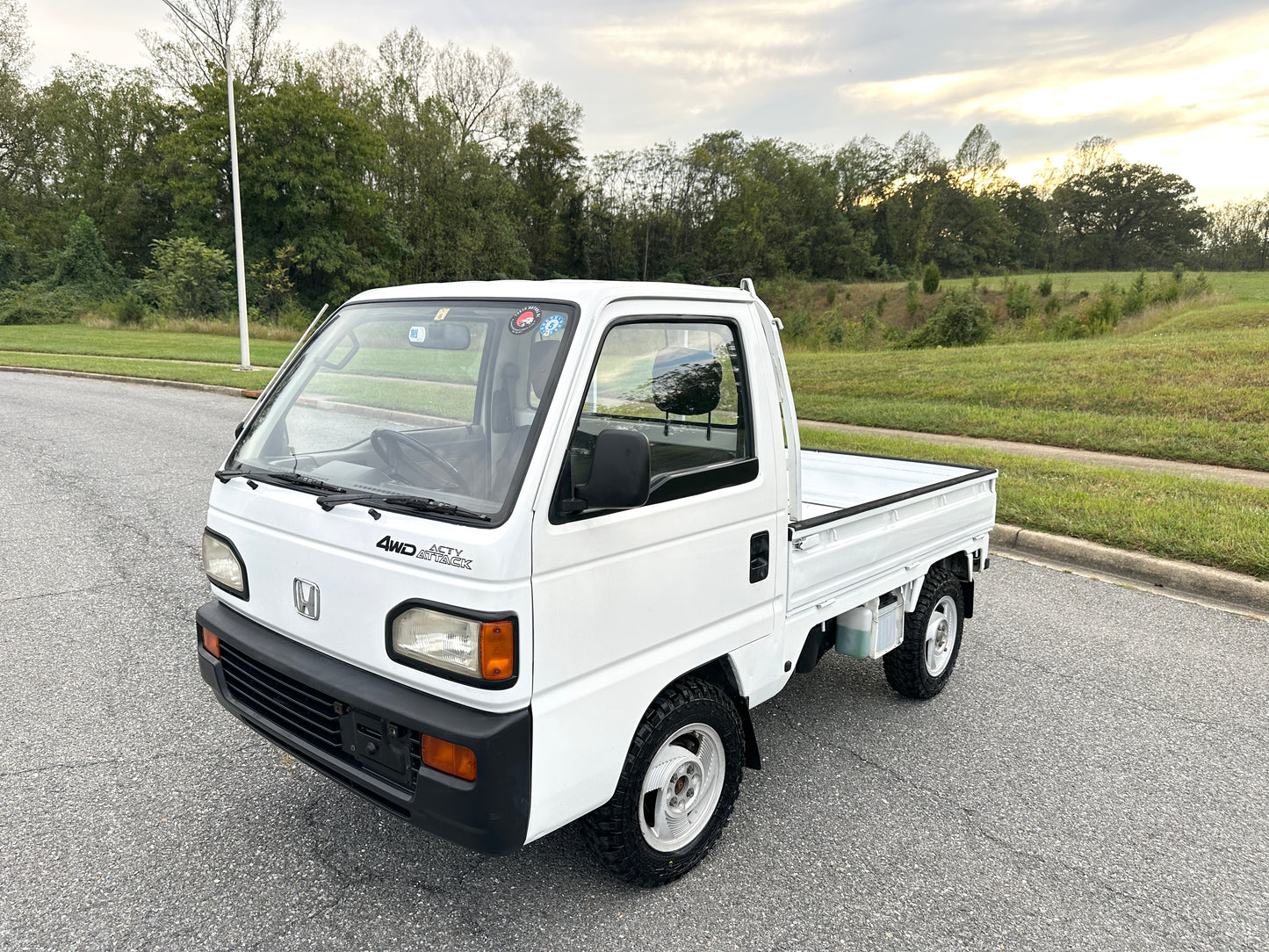 FULLY SERVICED UNICORN! 1992 HONDA ACTY ATTACK 4WD- AIR CONDITIONING - DIFF LOCK — LOT#551