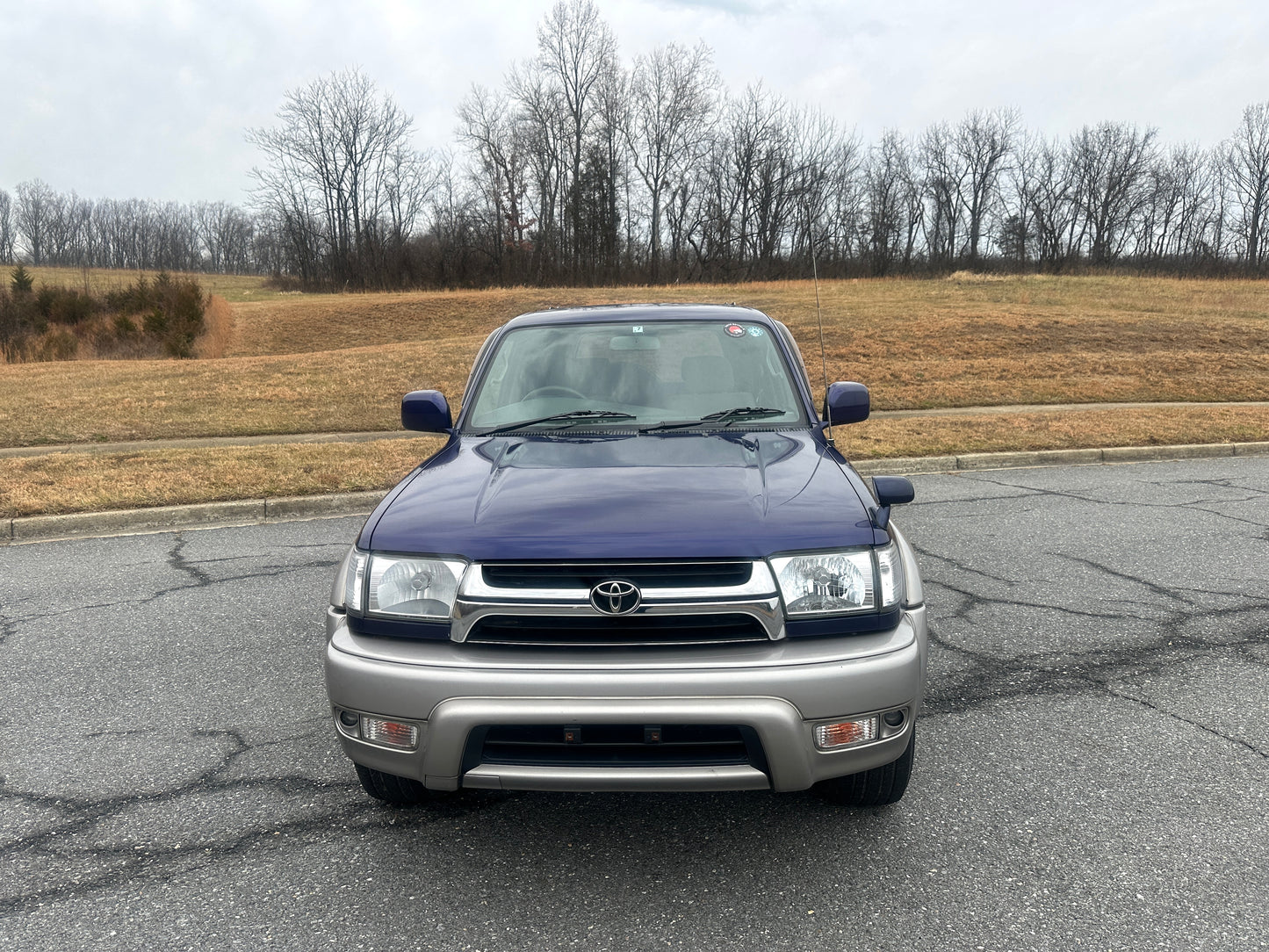 2000 TOYOTA HILUX SURF SSR-X 4WD - 4 Cylinder Gasoline — LOT#721