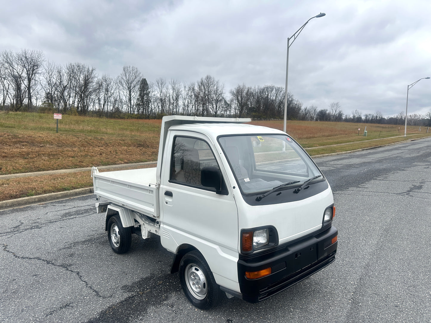 1995 MITSUBISHI MINICAB PTO OPERATED DUMP - 4WD - FULLY SERVICED — LOT#651