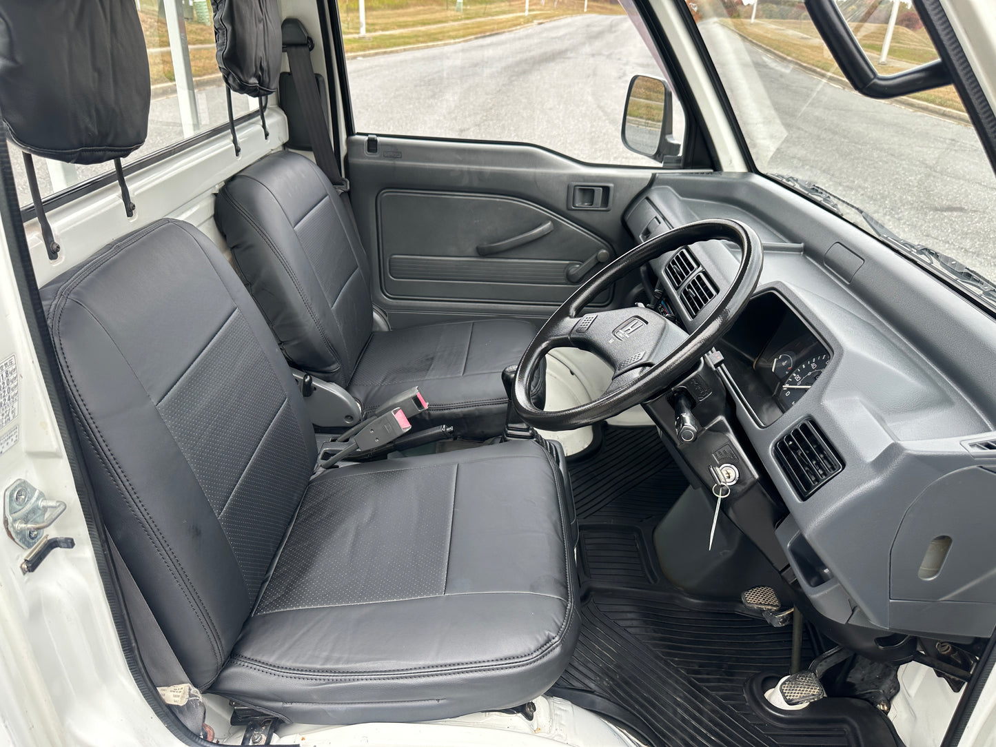 1993 HONDA ACTY SDX 4WD — 39k MILES — LOT#670