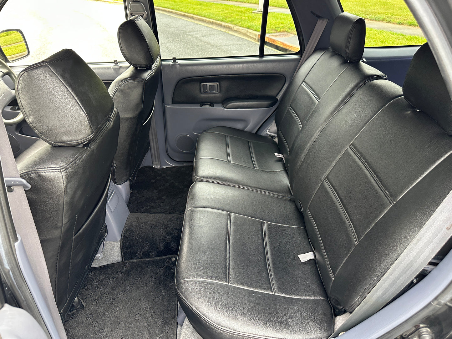 1998 TOYOTA HILUX SURF SSR-X LIMITED 4WD - 4 Cylinder Gasoline — LOT#902