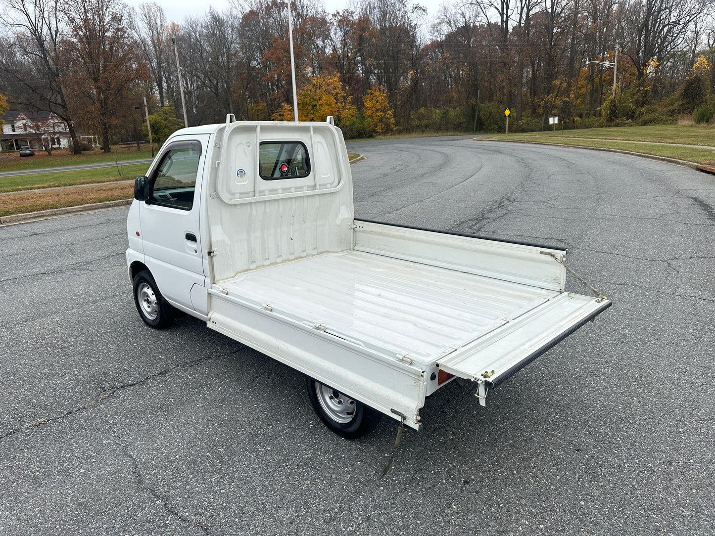 1999 SUZUKI CARRY -4WD -FUEL INJECTED -2 SPEED TRANSFER-CASE -26k MILES — LOT#680