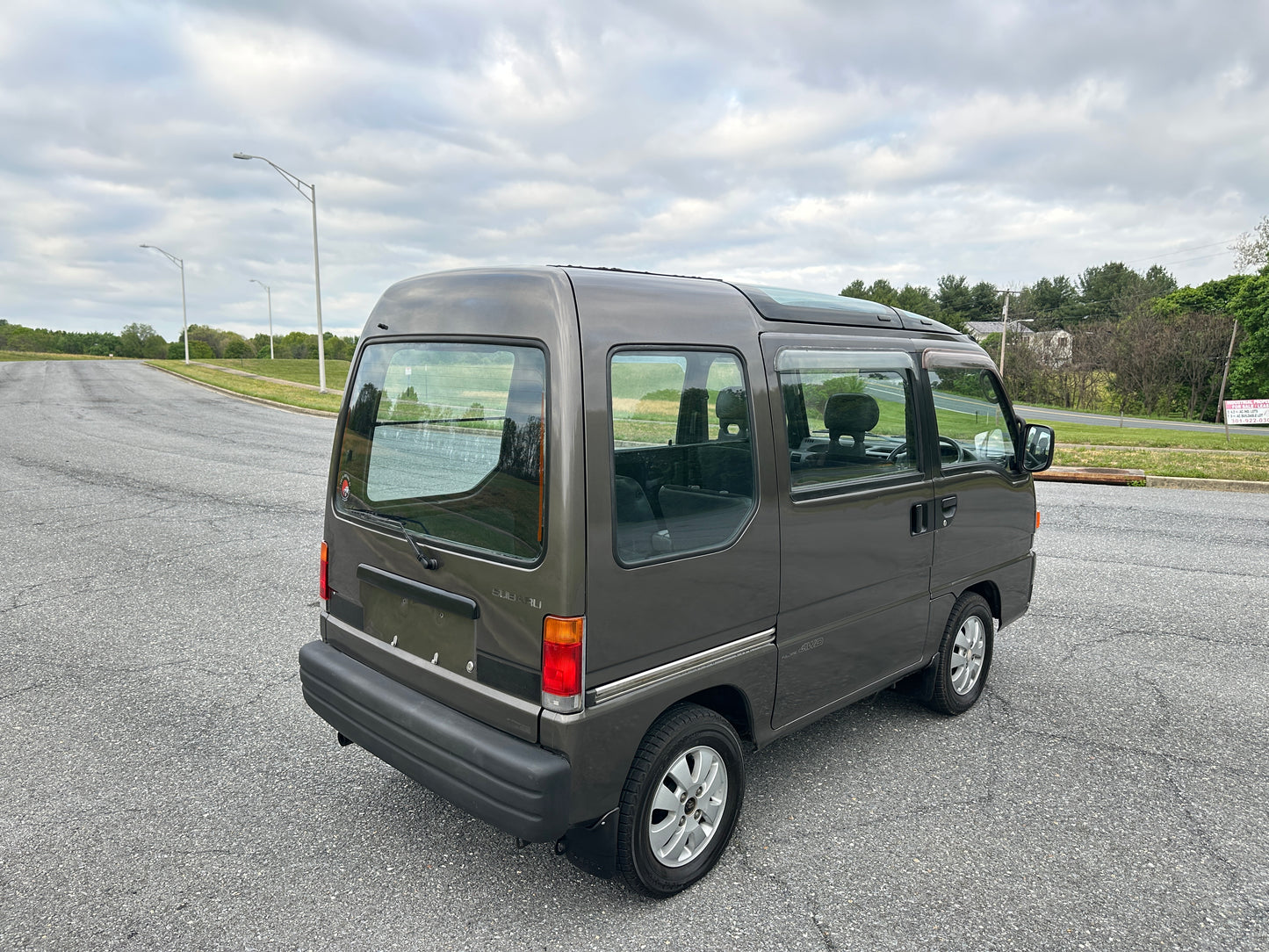 1992 SUBARU SAMBAR DIAS V-KV4 4WD - 5 SPEED — LOT#817