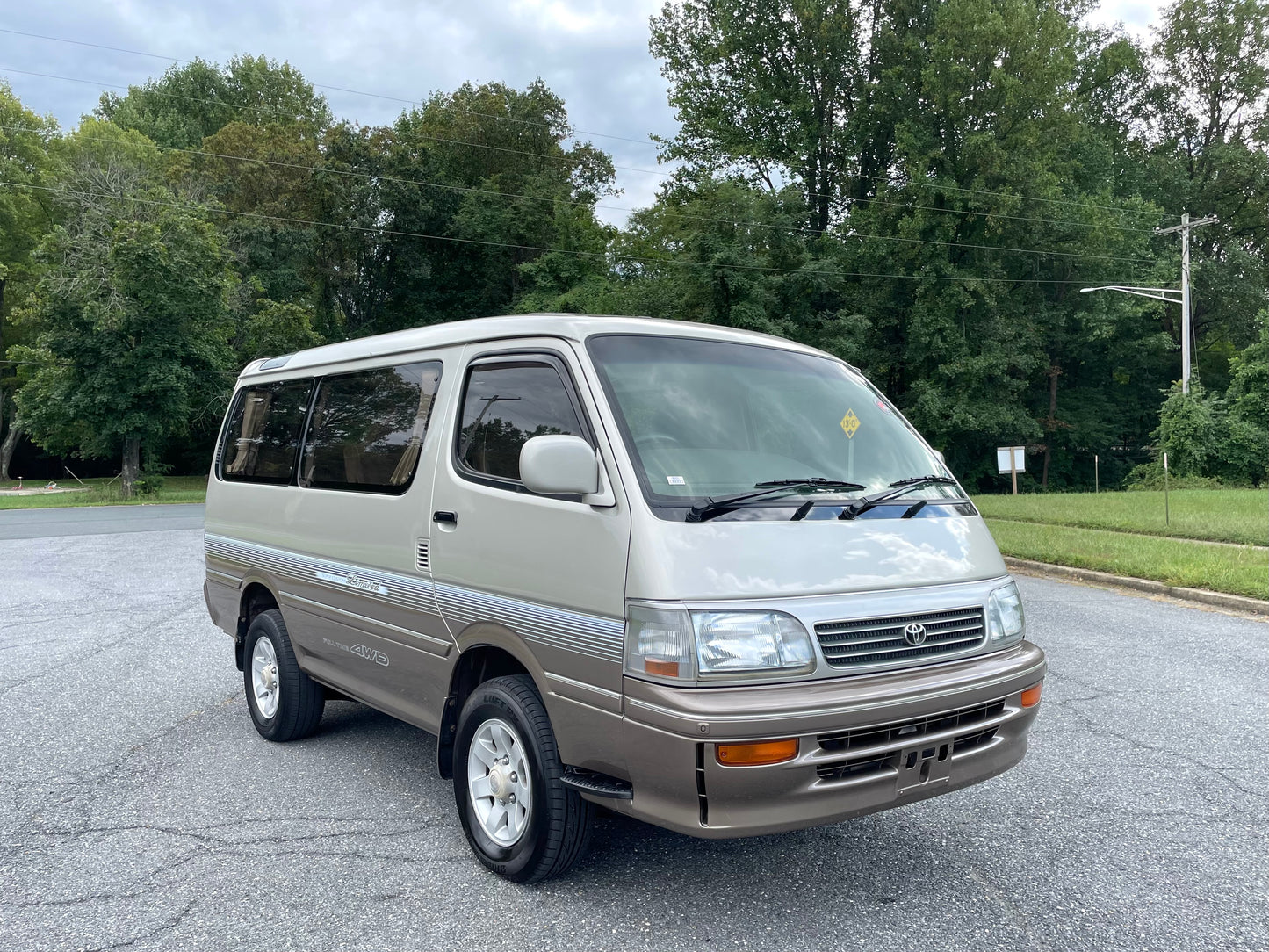 1996 TOYOTA HIACE SUPER CUSTOM KZH106