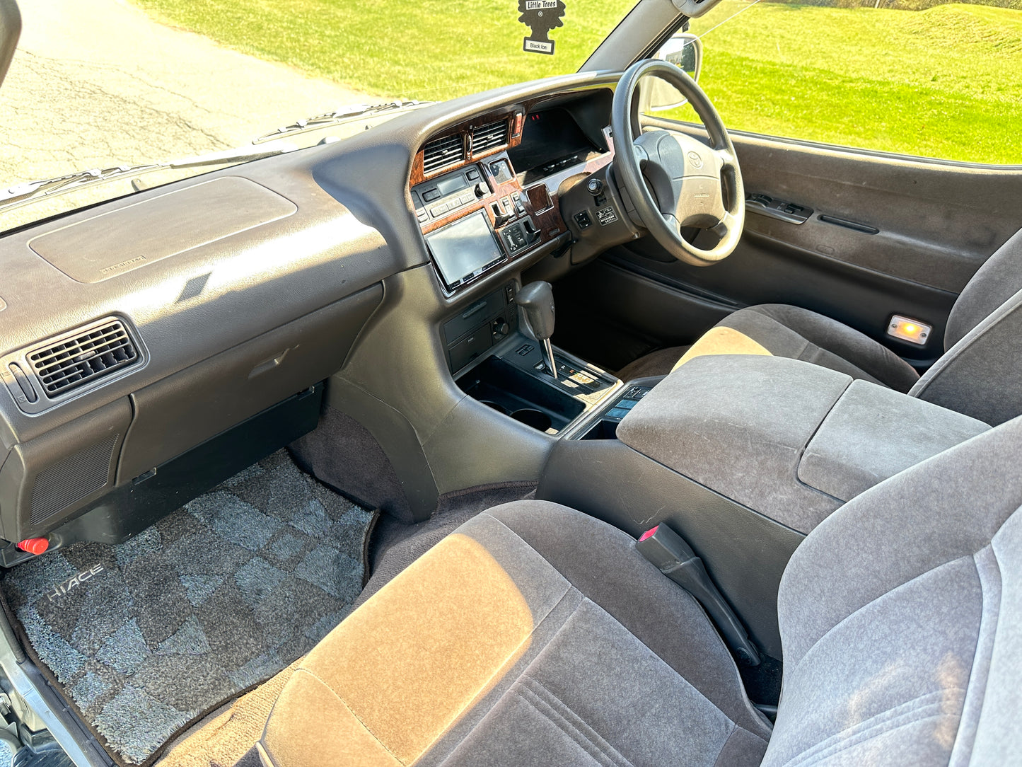 1996 TOYOTA HIACE SUPER CUSTOM LIMITED KZH106