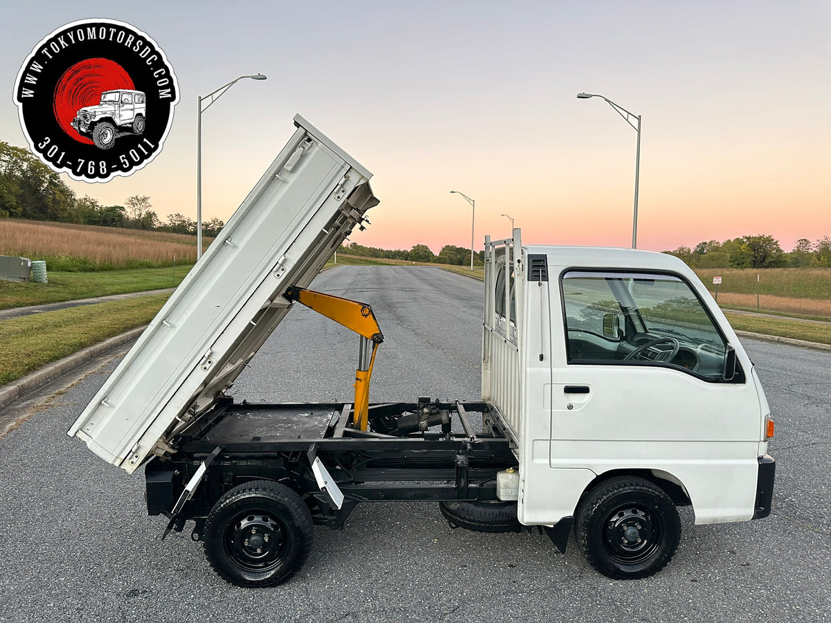 1998 SUBARU SAMBAR 3-WAY DUMP 4WD - 5,485 MILES — LOT#953