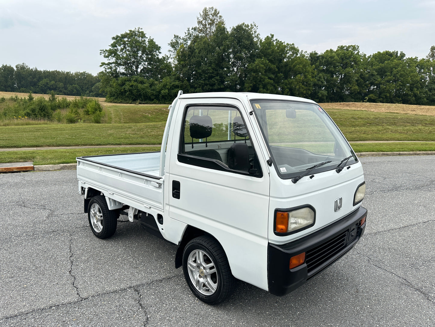 1993 HONDA ACTY SDX - 4WD - A/C - 27k Miles — LOT#596