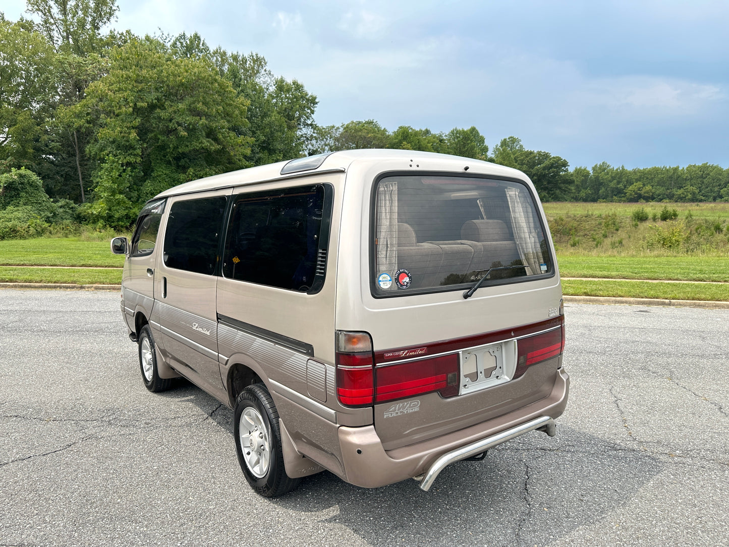 1996 TOYOTA HIACE SUPER CUSTOM KZH106