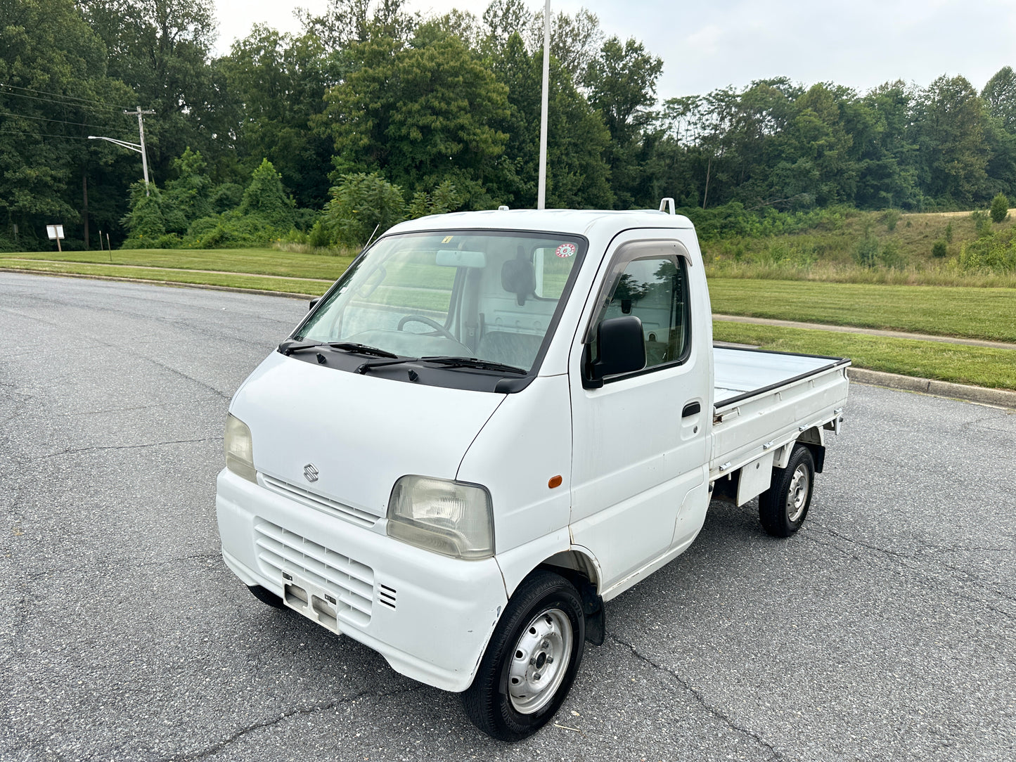 1999 SUZUKI CARRY -4WD -FUEL INJECTED -2 SPEED TRANSFER-CASE  -AIR CONDITIONING — LOT#598