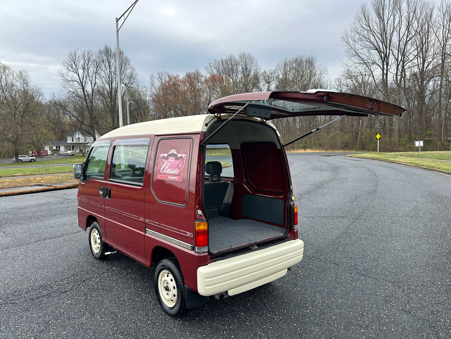 1995 SUBARU SAMBAR DIAS CLASSIC - 5 SPEED MANUAL — Lot#825