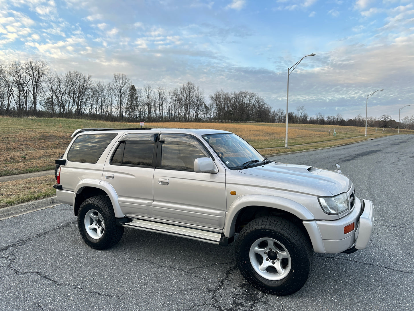 1996 Toyota Hilux Surf SSR-G 4X4 - INTERCOOLED TURBO DIESEL — LOT#822
