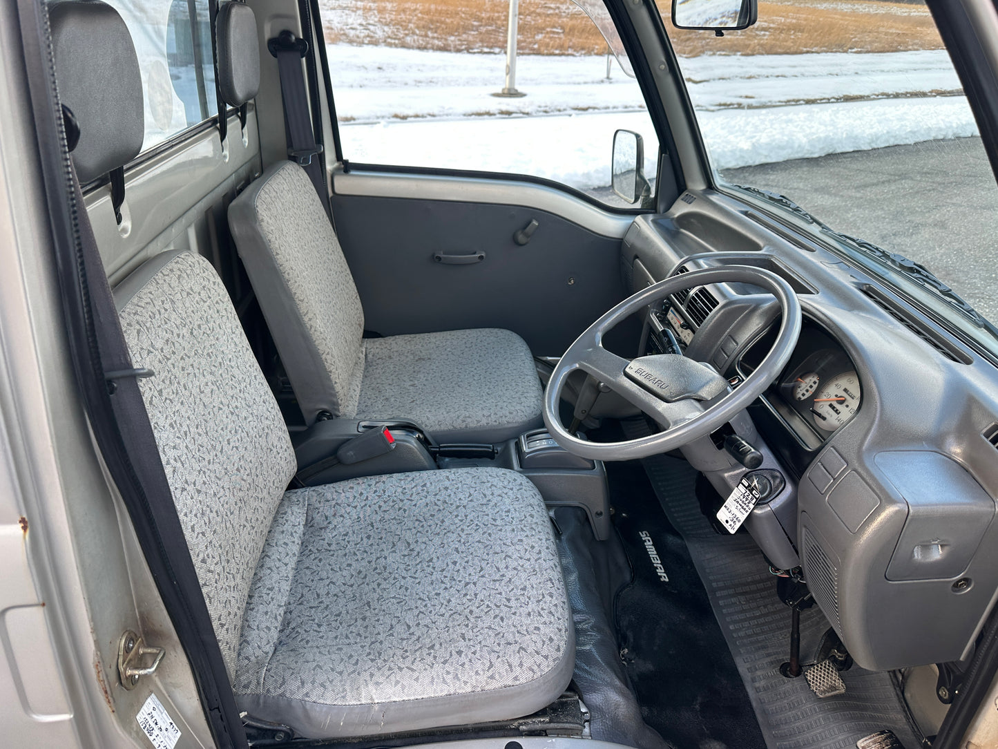 1998 SUBARU SAMBAR SUPER DELUXE CLASSIC - AUTOMATIC - FUEL INJECTED - A/C — LOT#728