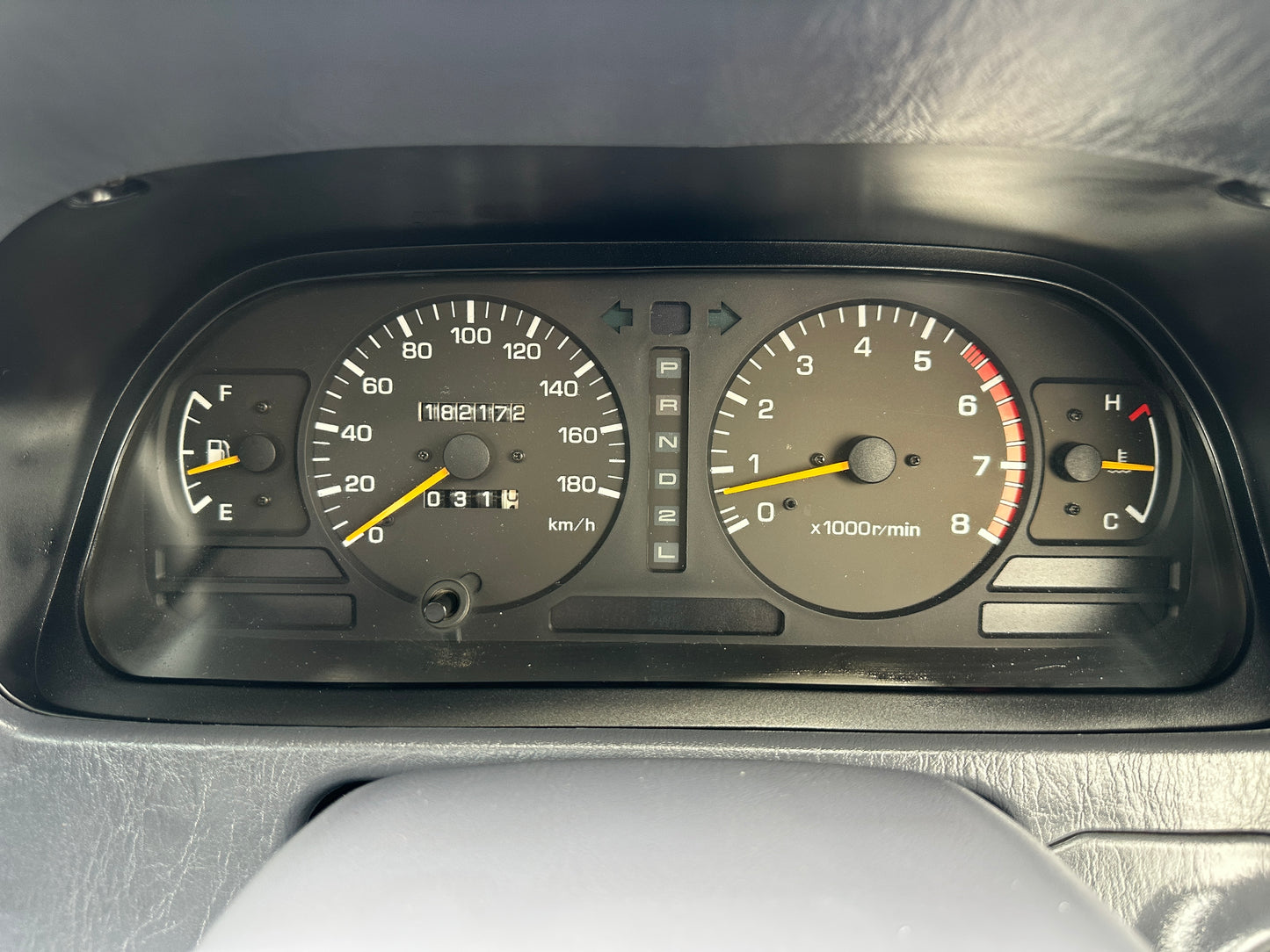 1999 Toyota Land Cruiser Prado TX Limited 4WD - 4 Cylinder Gasoline — LOT#686