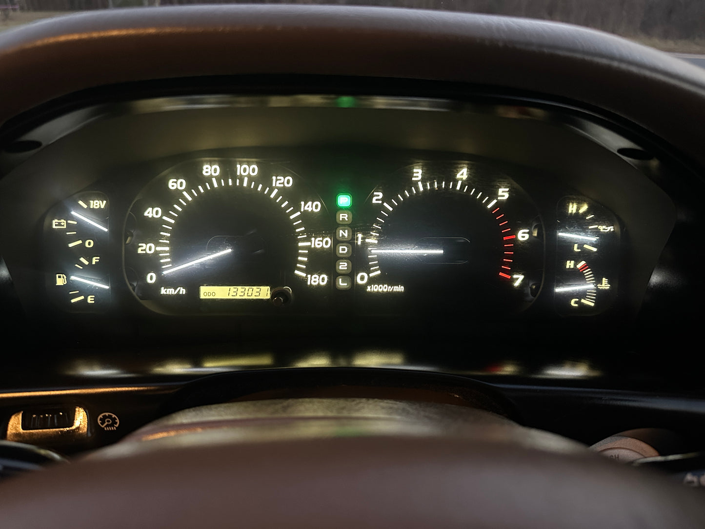 2000 TOYOTA LAND CRUISER VX LIMITED 4WD - “V8” GASOLINE - 82,661 MILES — LOT#724