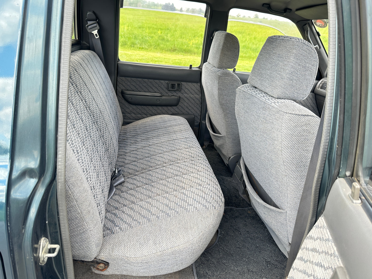 1995 TOYOTA HILUX SSR-X LN107 Double Cab Pickup