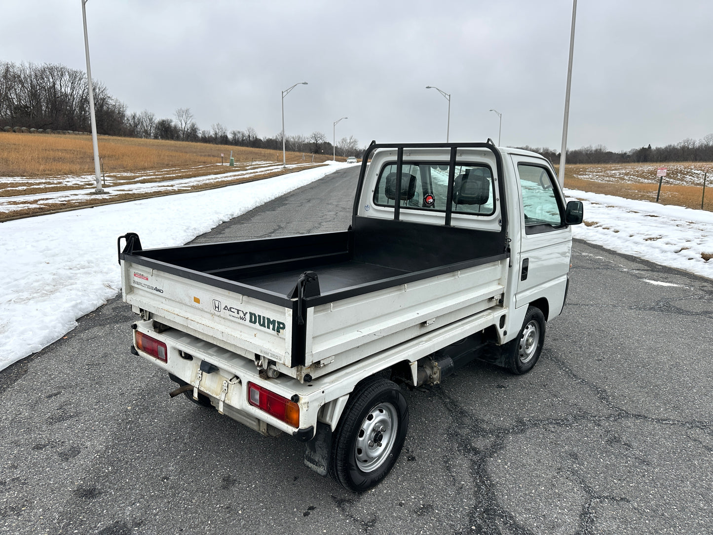 1997 HONDA ACTY ATTACK DUMP 4WD - DIFF LOCK — LOT#763