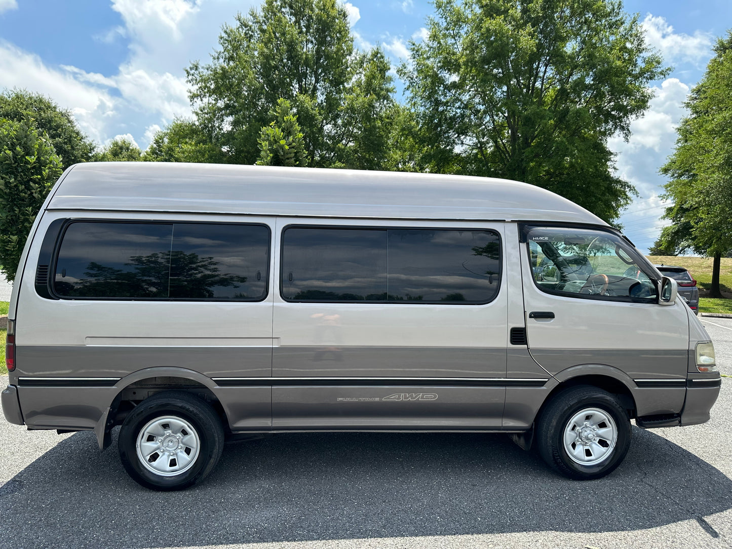 1997 TOYOTA HIACE SUPER CUSTOM CAMPER KZH138