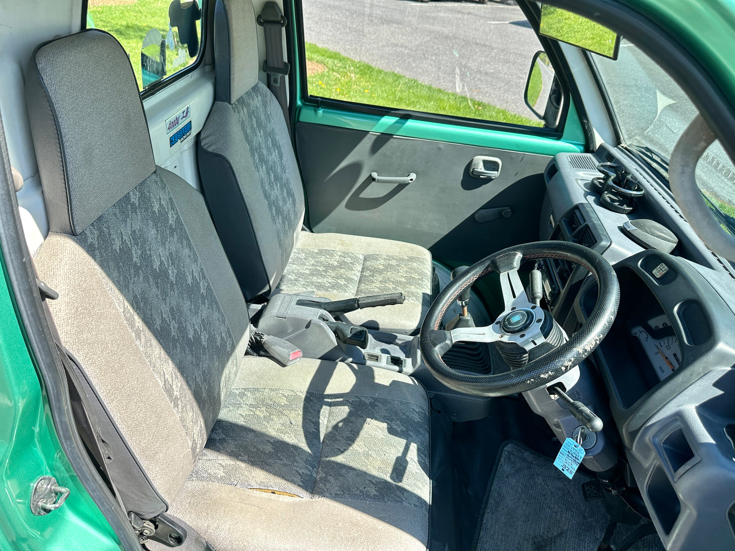 1994 MITSUBISHI MINICAB V-U42T