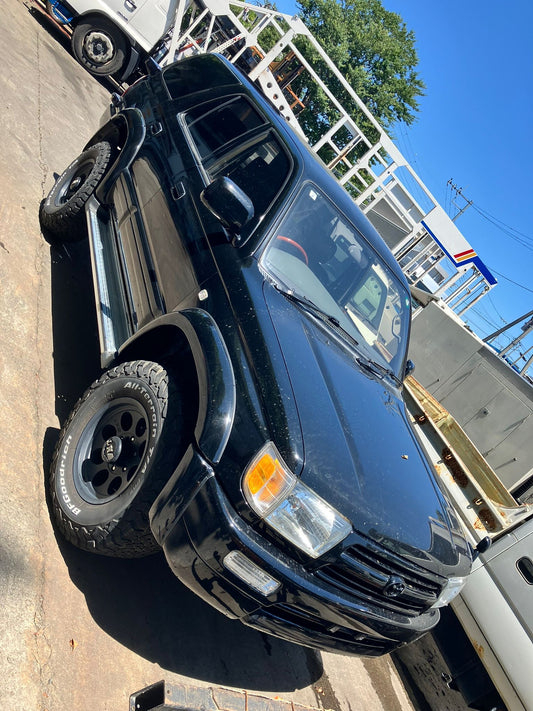 1997 TOYOTA HILUX SURF SSR-X RZN185 - 4WD