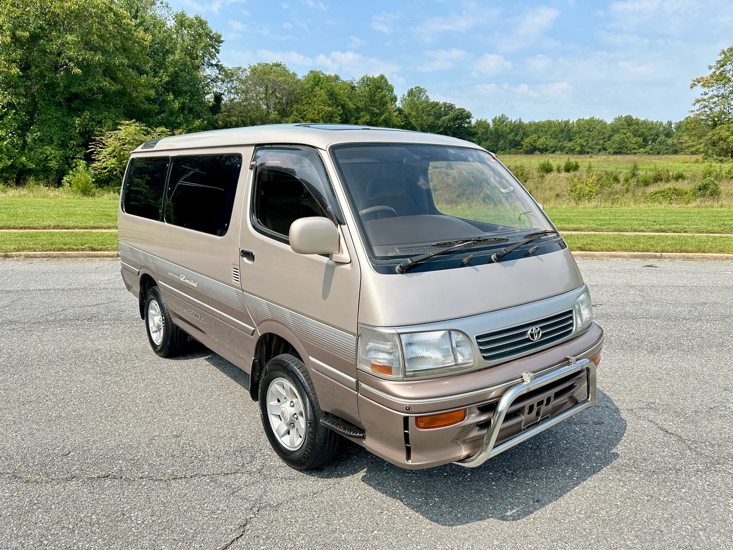 1996 TOYOTA HIACE SUPER CUSTOM KZH106