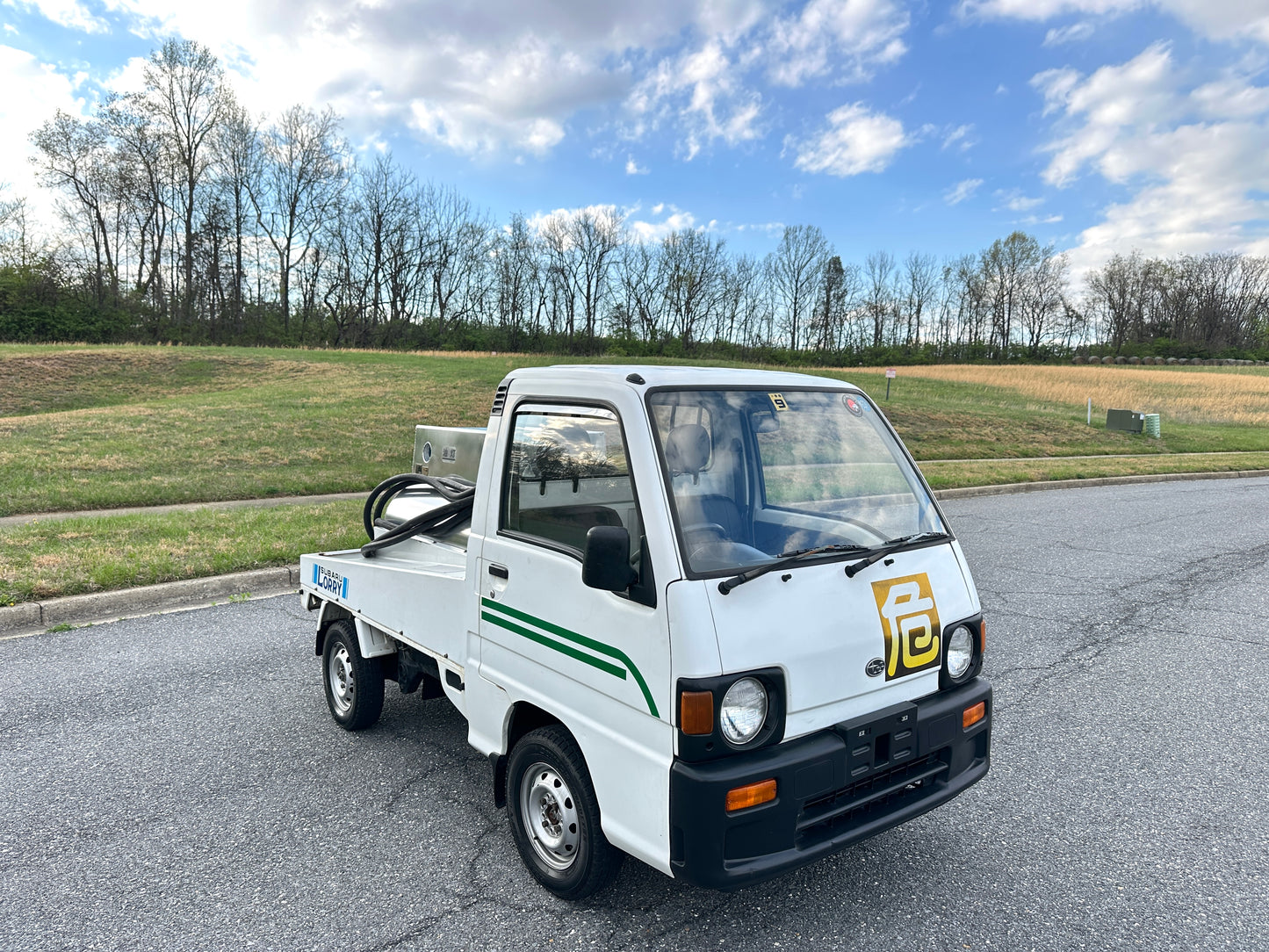 1991 SUBARU SAMBAR LORRY FUEL TANKER - 4WD - 5 SPEED — LOT#844