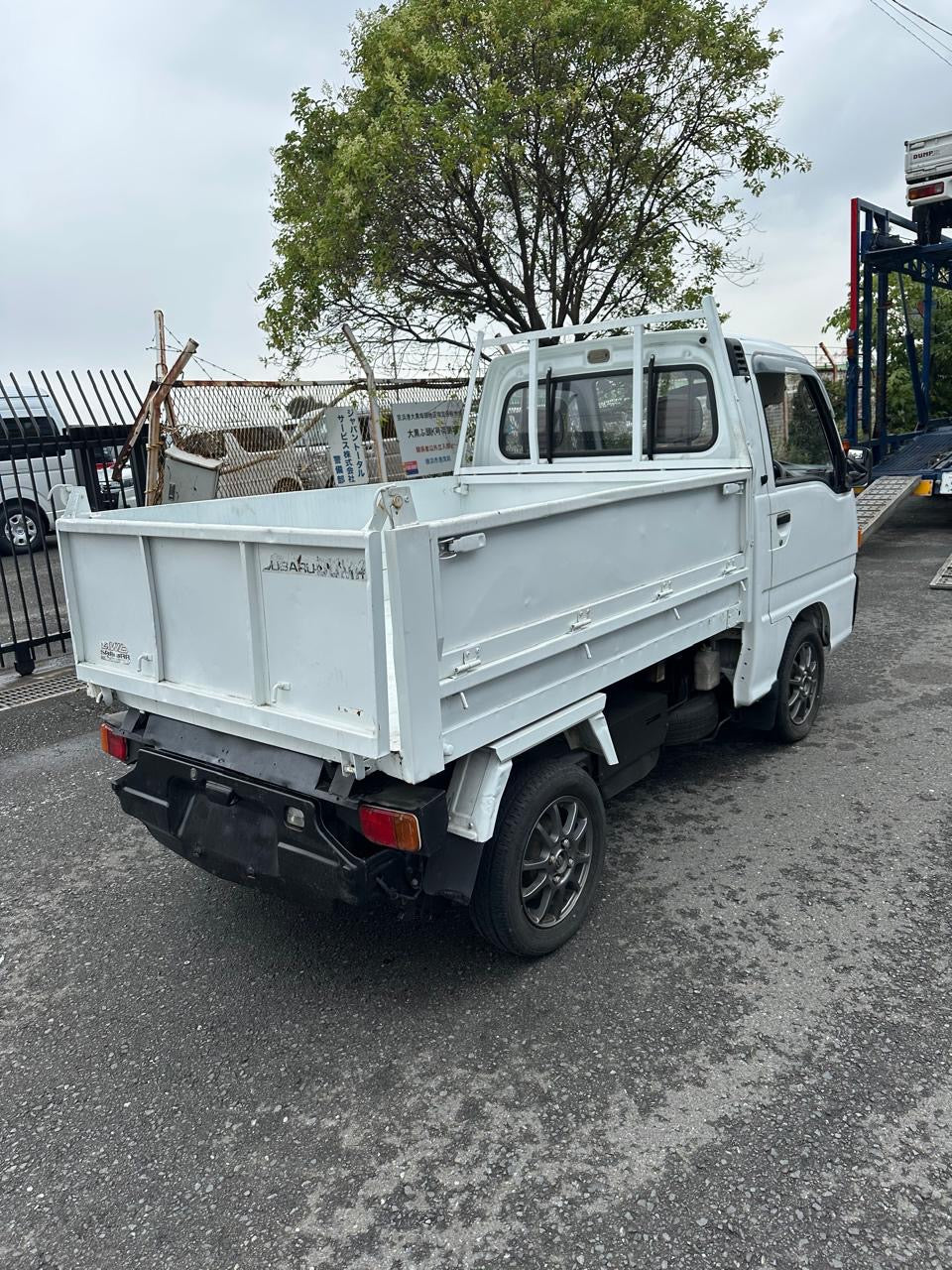 1993 SUBARU SAMBAR HIGH SIDE DUMP 4WD - A/C