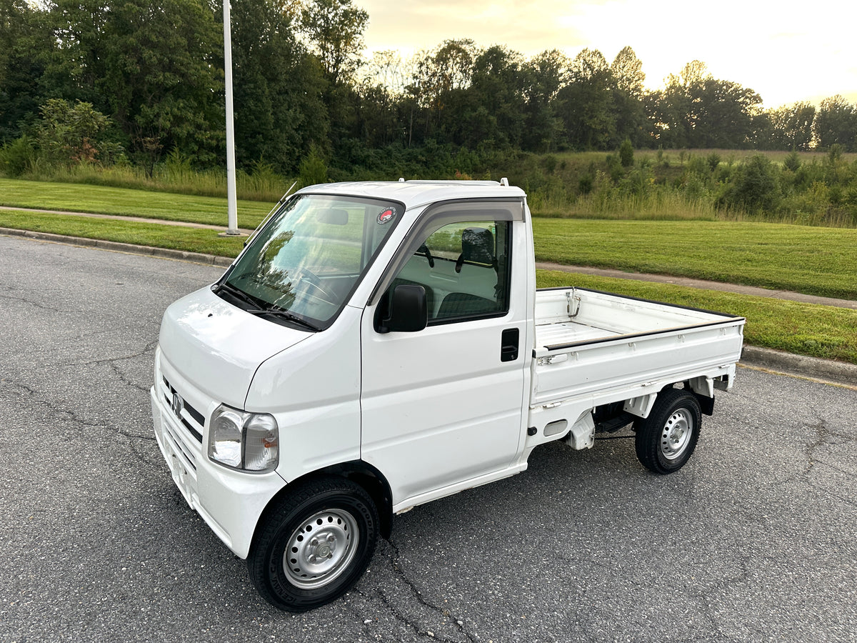 2001 HONDA ACTY SDX 4WD - FUEL INJECTION - AIRBAG - POWER STEERING - 34K MILES — LOT#878