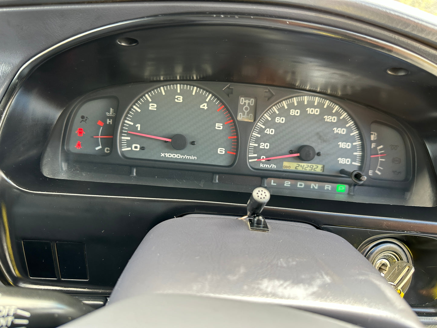 1999 Toyota Hilux Surf KZN185 SSR-X Limited