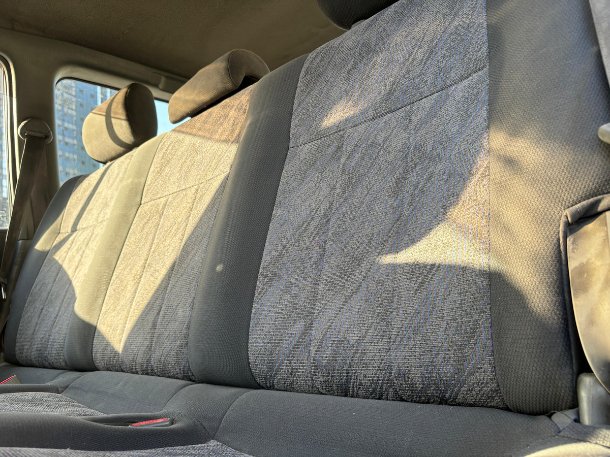 1998 TOYOTA LAND CRUISER HZJ105 GX - “GCC SPEC” - DIESEL- SOLID FRONT AXLE - DUAL FUEL TANKS