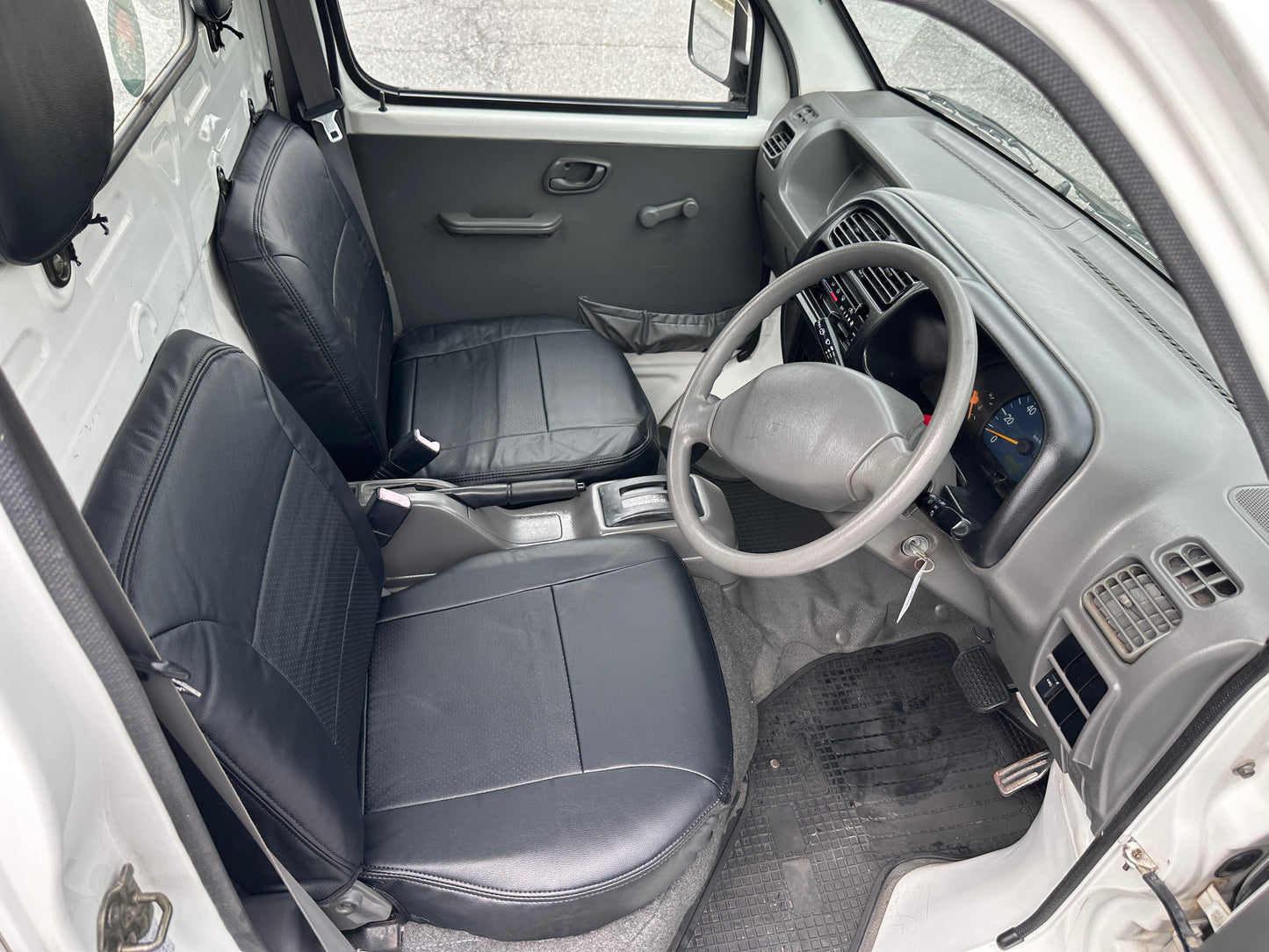 2001 SUZUKI CARRY 4WD - AUTOMATIC TRANSMISSION - A/C - FUEL INJECTION — LOT#921