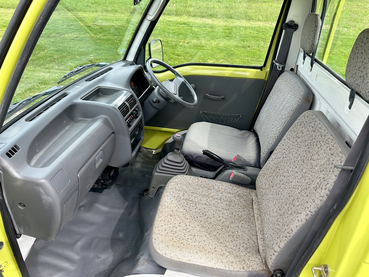 1997 SUBARU SAMBAR V-KS4